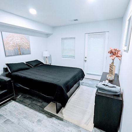Luxurious 3 Bedroom Apt With A Beautiful Balcony Washington Habitación foto