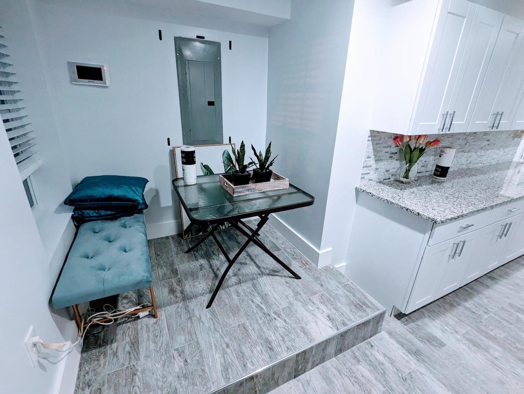 Luxurious 3 Bedroom Apt With A Beautiful Balcony Washington Habitación foto